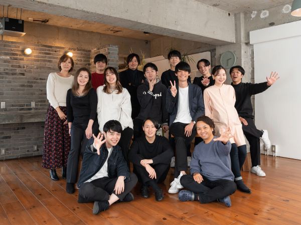 チームでのコラボレーション風景